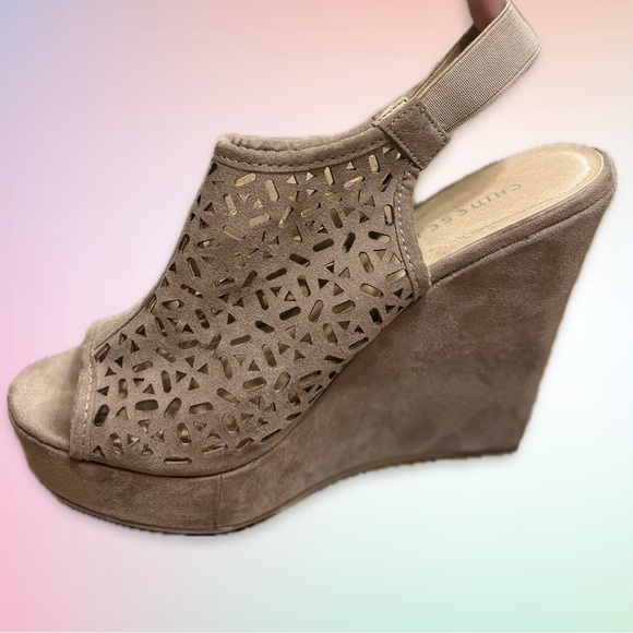 Chinese Laundry Platform Tan Wedge Heels | size 7.5 - Picture 2 of 5